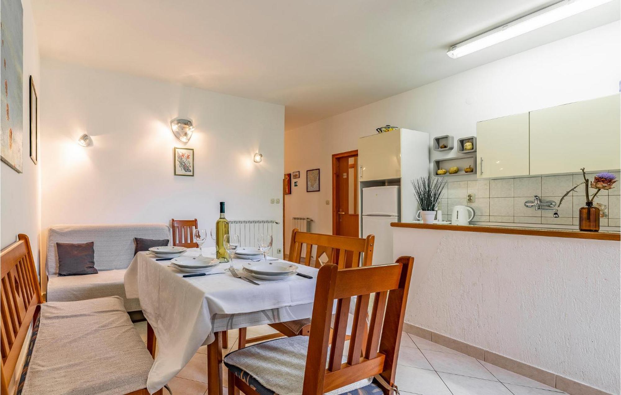 2 Bedroom Stunning Apartment In روفينج المظهر الخارجي الصورة